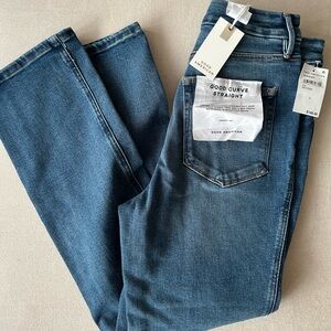 Good American Curve Straight Jeans